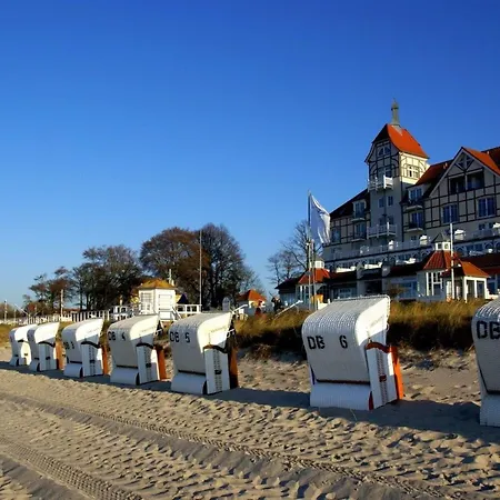 Meeresblick - Urlaubstraum An Der Ostsee Kuehlungsborn Exterior photo